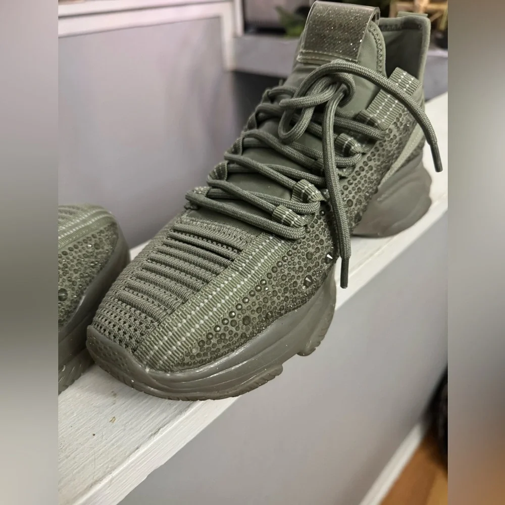 Maxima Olive Women's Sneakers - Picture 7 of 10